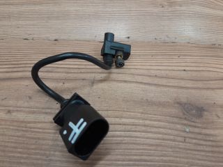 bontott BMW 3 E91 Főtengely Fordulatszám Jeladó