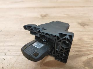 bontott BMW 3 E91 Gyújtáskapcsoló