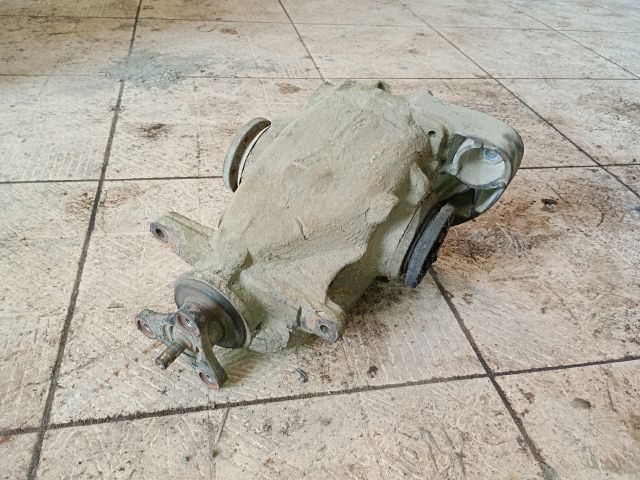 bontott BMW 3 E91 Hátsó Differenciálmű