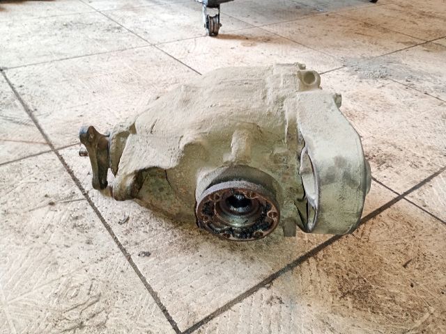 bontott BMW 3 E91 Hátsó Differenciálmű