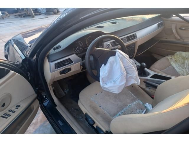 bontott BMW 3 E91 Homlokfal (Üres lemez)