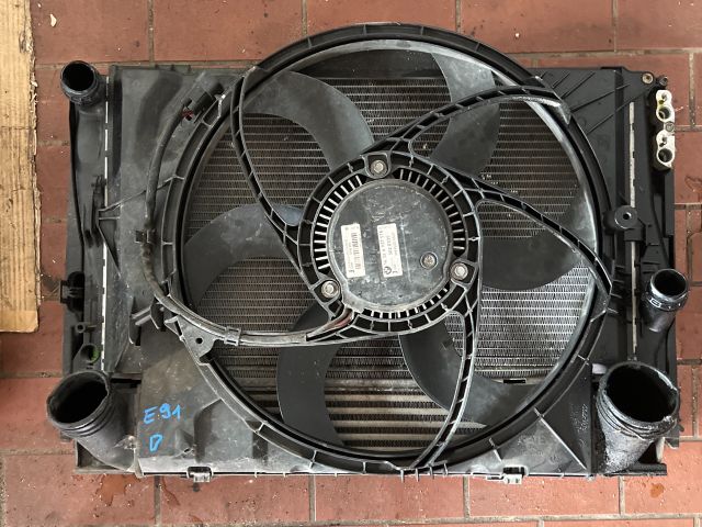 bontott BMW 3 E91 Hűtő Ventilátor(ok), Radiátor(ok) Szett