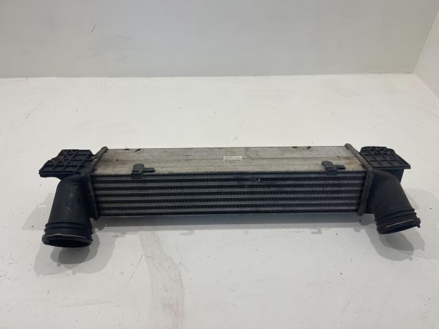 bontott BMW 3 E91 Intercooler