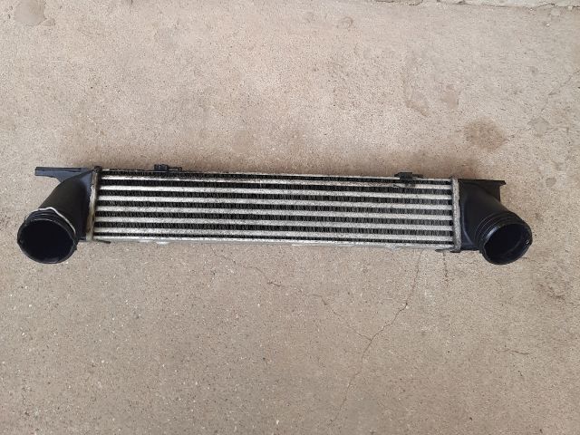 bontott BMW 3 E91 Intercooler