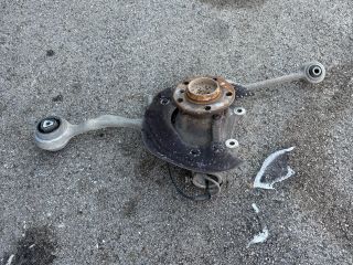 bontott BMW 3 E91 Jobb első Csonkállvány Kerékaggyal