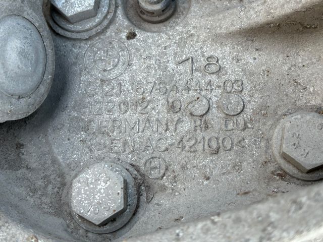 bontott BMW 3 E91 Jobb első Csonkállvány Kerékaggyal