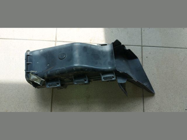 bontott BMW 3 E91 Jobb első Fék Hűtő Cső