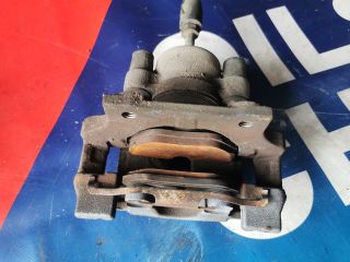 bontott BMW 3 E91 Jobb hátsó Féknyereg Munkahengerrel