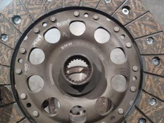 bontott BMW 3 E91 Kuplung Szett (Szerkezet, Tárcsa)