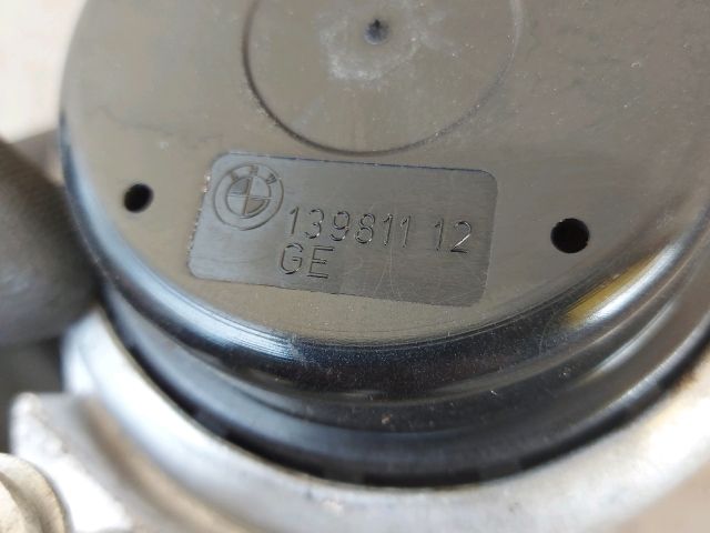 bontott BMW 3 E91 Motor Tartó Bak Bal