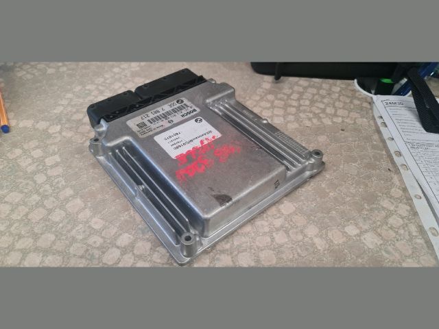 bontott BMW 3 E91 Motorvezérlő