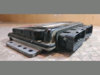 bontott BMW 3 E91 Motorvezérlő