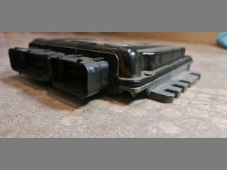 bontott BMW 3 E91 Motorvezérlő