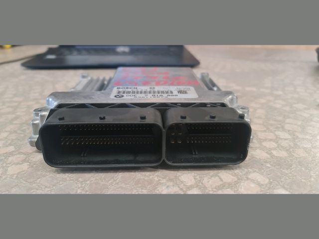 bontott BMW 3 E91 Motorvezérlő