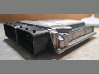 bontott BMW 3 E91 Motorvezérlő