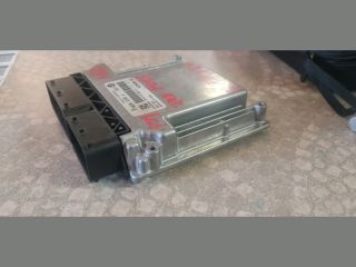 bontott BMW 3 E91 Motorvezérlő