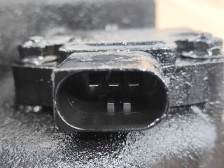 bontott BMW 3 E91 Olajteknő