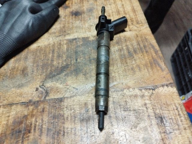 bontott BMW 3 E91 Porlasztó (1 db)