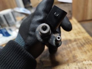 bontott BMW 3 E91 Porlasztó (1 db)