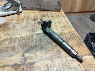 bontott BMW 3 E91 Porlasztó (1 db)