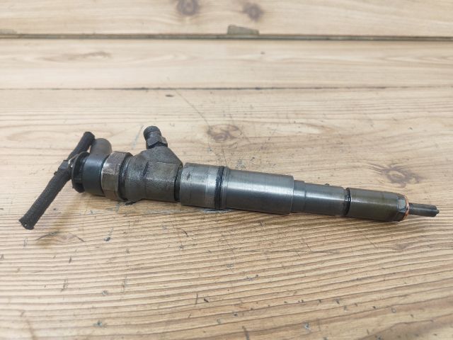 bontott BMW 3 E91 Porlasztó (1 db)