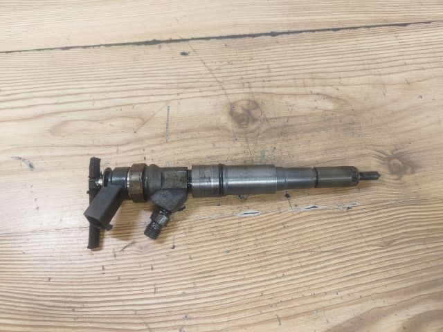 bontott BMW 3 E91 Porlasztó (1 db)