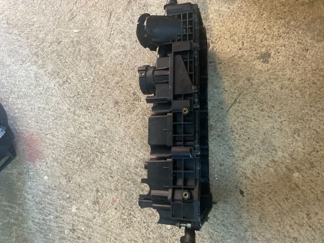 bontott BMW 3 E91 Szelepfedél