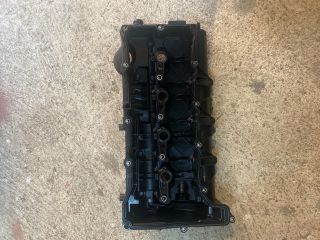 bontott BMW 3 E91 Szelepfedél