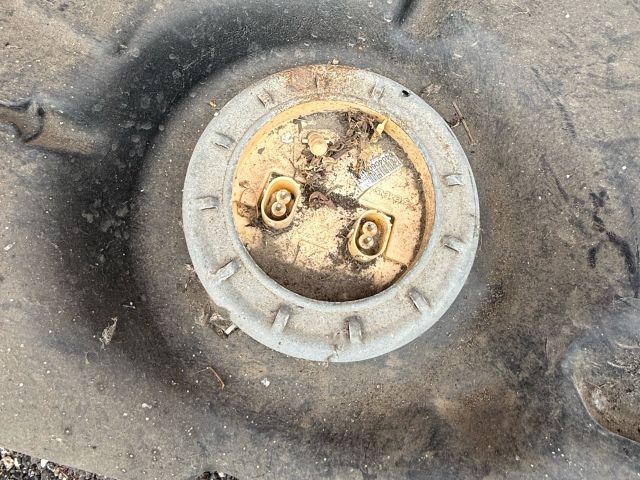 bontott BMW 3 E91 Tank