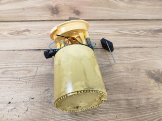 bontott BMW 3 E91 Üzemanyag Szivattyú