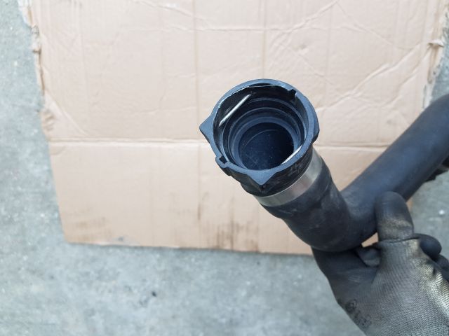 bontott BMW 3 E91 Vízcső