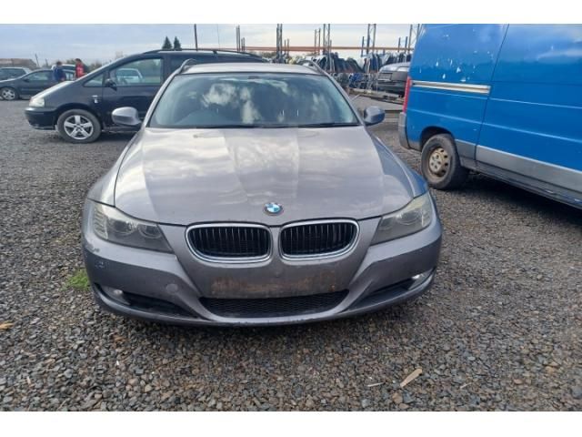 bontott BMW 3 E91 Vízhűtő Radiátor (Klímás)