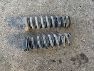 bontott BMW 3 E91 Hátsó Rugó Pár