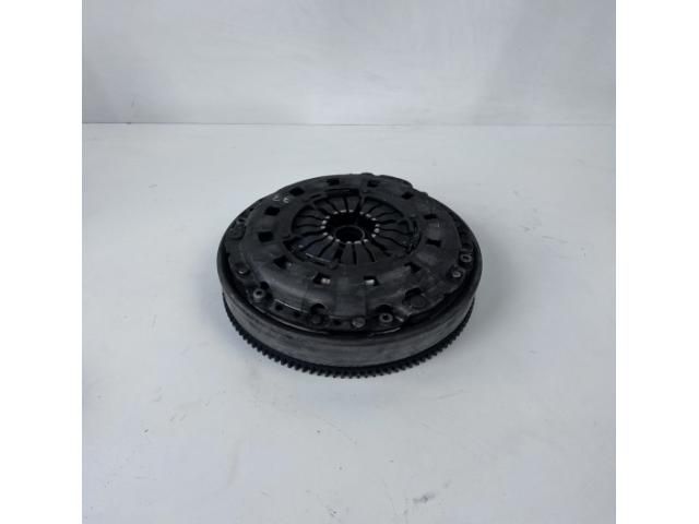 bontott BMW 3 E91 Kuplung Szett (Szerkezet, Tárcsa)