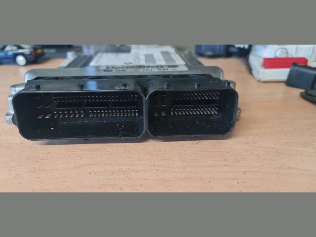 bontott BMW 3 E91 Motorvezérlő