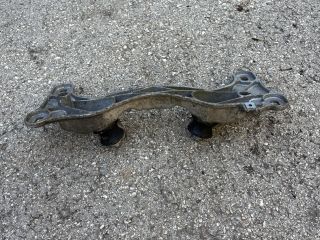 bontott BMW 3 E91 Váltó Tartó Bak (Pozíciófüggetlen)