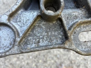 bontott BMW 3 E91 Váltó Tartó Bak (Pozíciófüggetlen)