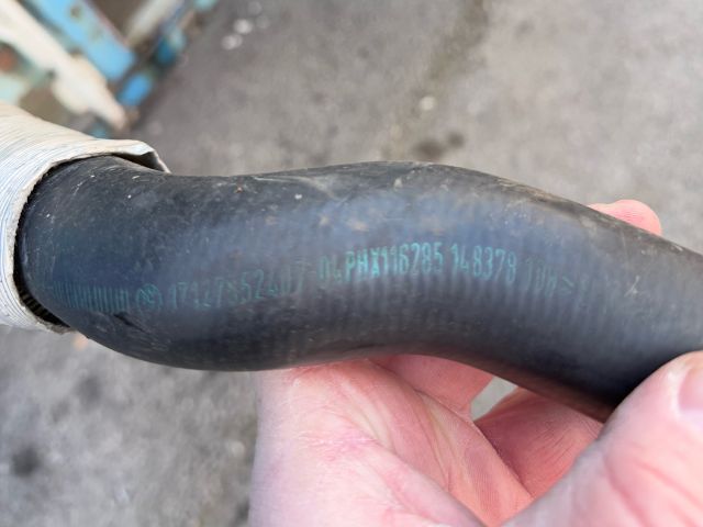 bontott BMW 3 E91 Vízcső