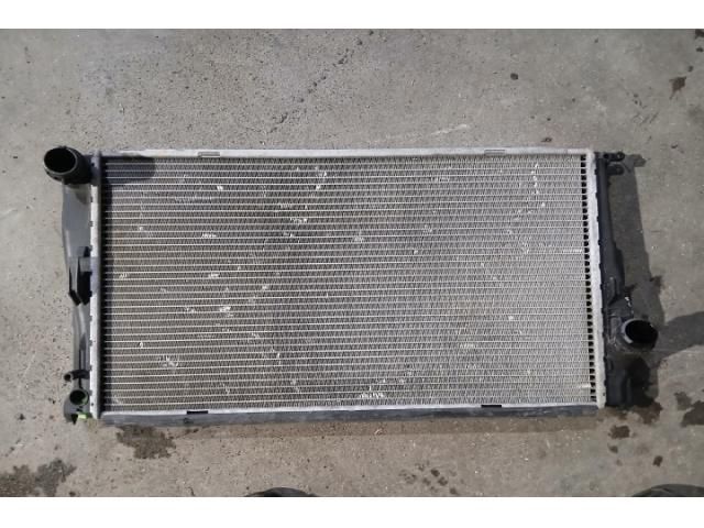 bontott BMW 3 E91 Vízhűtő Radiátor (Klímás)