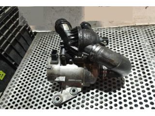 bontott BMW 3 E91 Vízpumpa