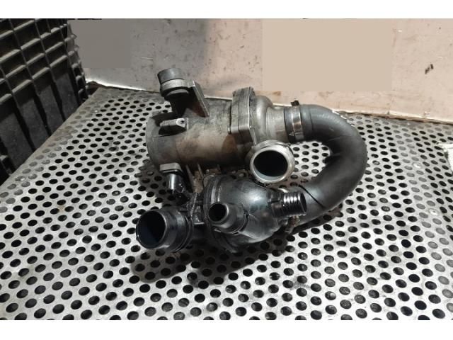 bontott BMW 3 E91 Vízpumpa