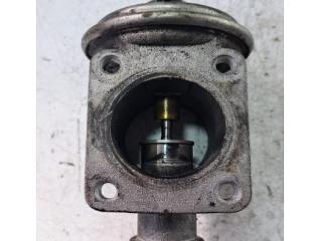 bontott BMW 3 E91 EGR / AGR Szelep