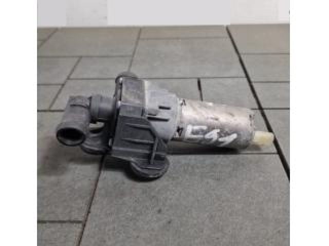 bontott BMW 3 E91 Vízpumpa