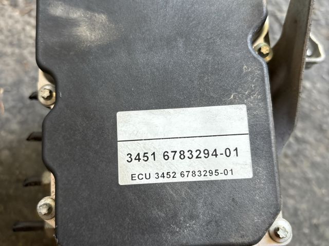 bontott BMW 3 E91 ABS Kocka