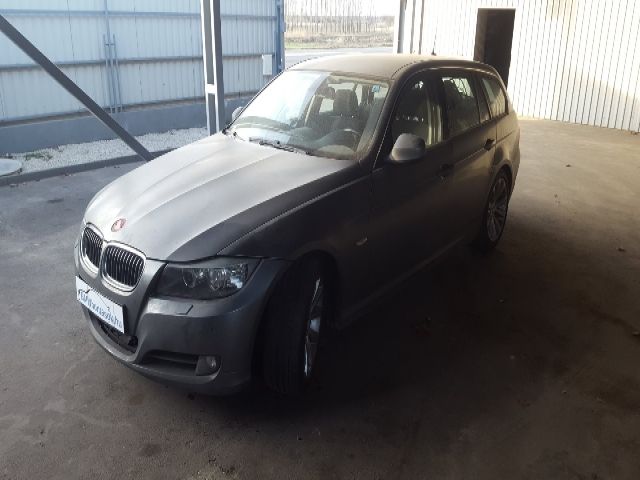 bontott BMW 3 E91 Jobb Féltengely