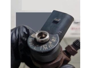 bontott BMW 3 E91 Porlasztó (1 db)