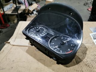 bontott BMW 3 E91 Kilométeróra