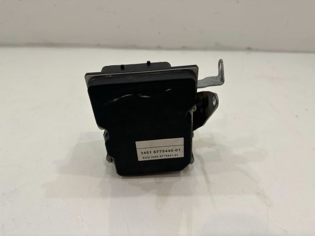 bontott BMW 3 E91 ABS Kocka