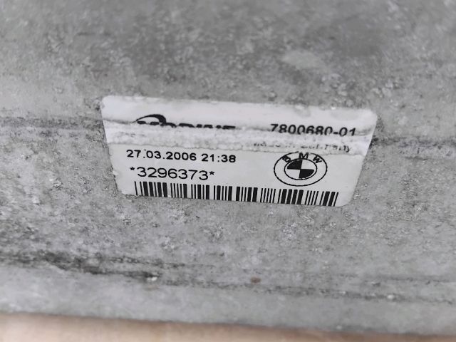 bontott BMW 3 E91 Intercooler