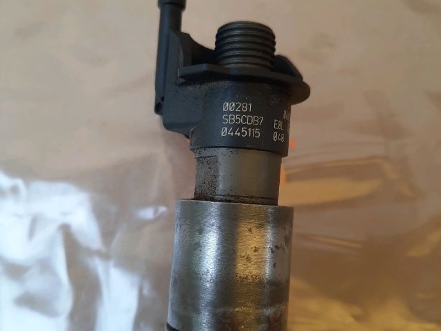 bontott BMW 3 E91 Porlasztó (1 db)